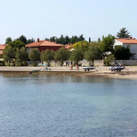 By The Sea Novigrad - 16672 3*